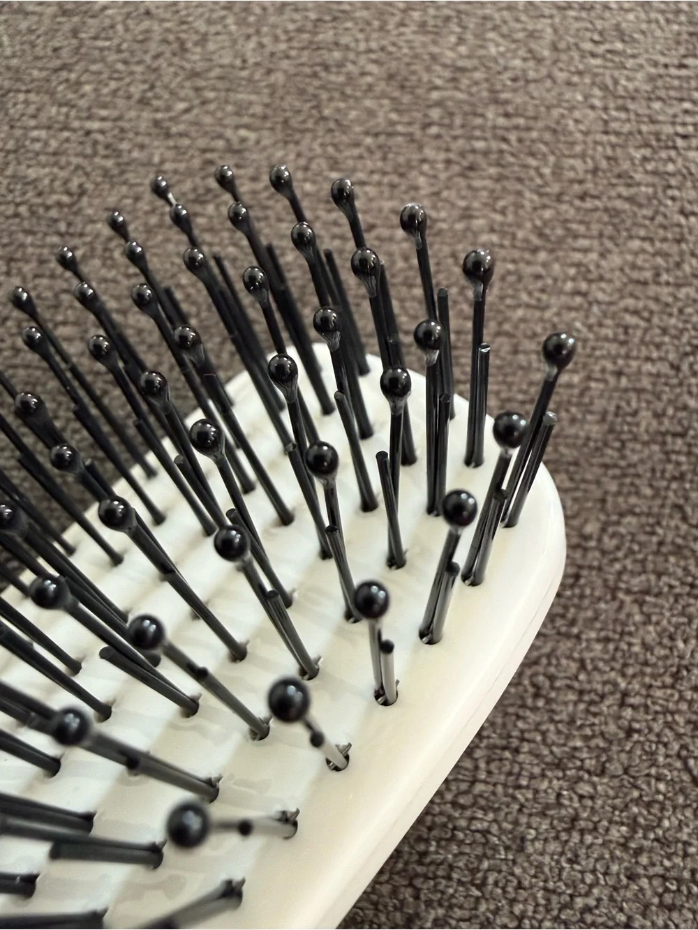 Sachajuan detangling hairbrush